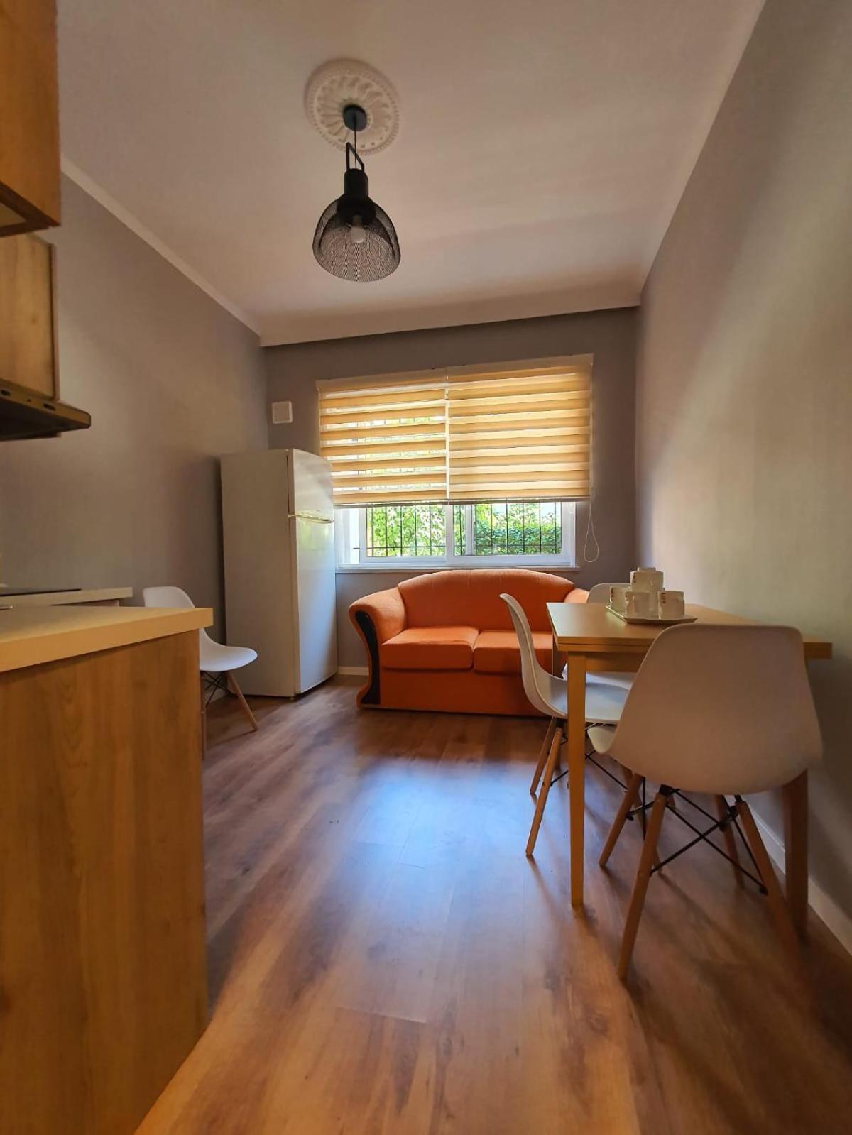 Center Of Tirana Enes'S Apartments Exterior photo