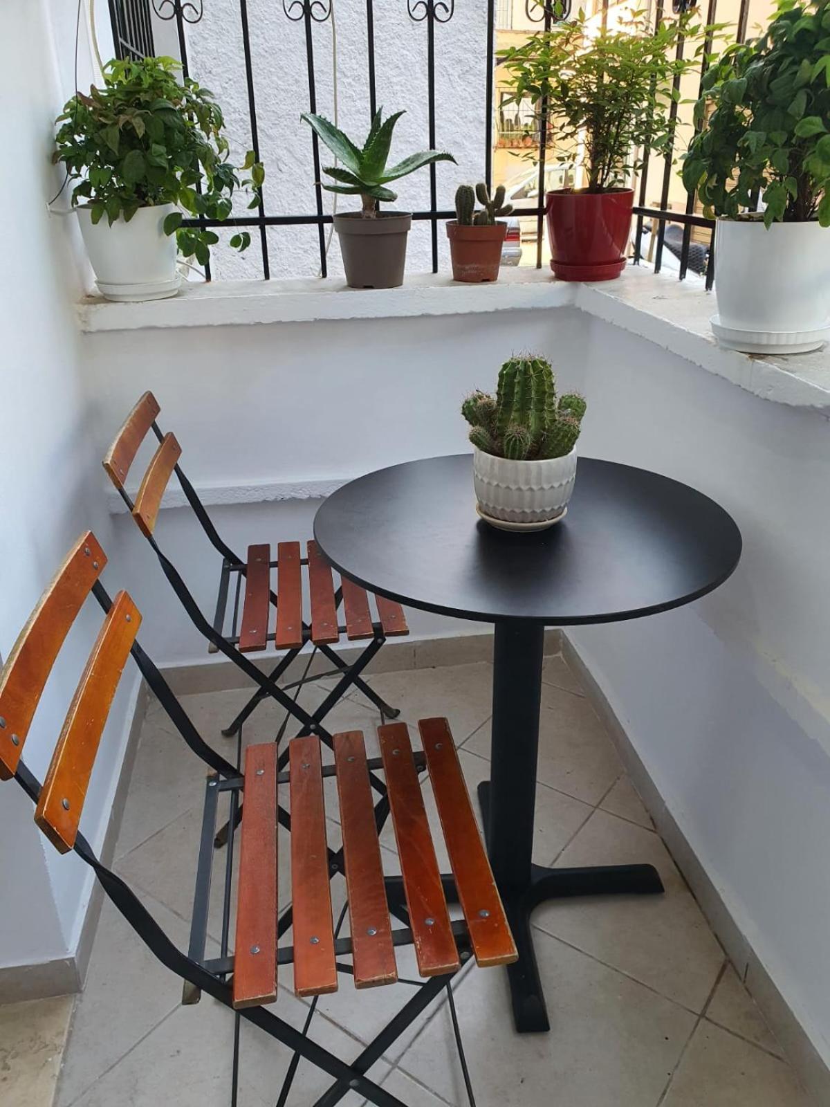Center Of Tirana Enes'S Apartments Exterior photo